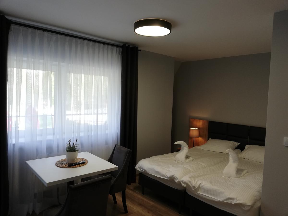 Hotel Jurajska Przystan Jastrząb Exteriér fotografie